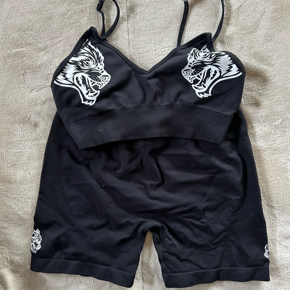 DARC SPORT SEAMLESS SHORT SET BLACK SIZE M/L